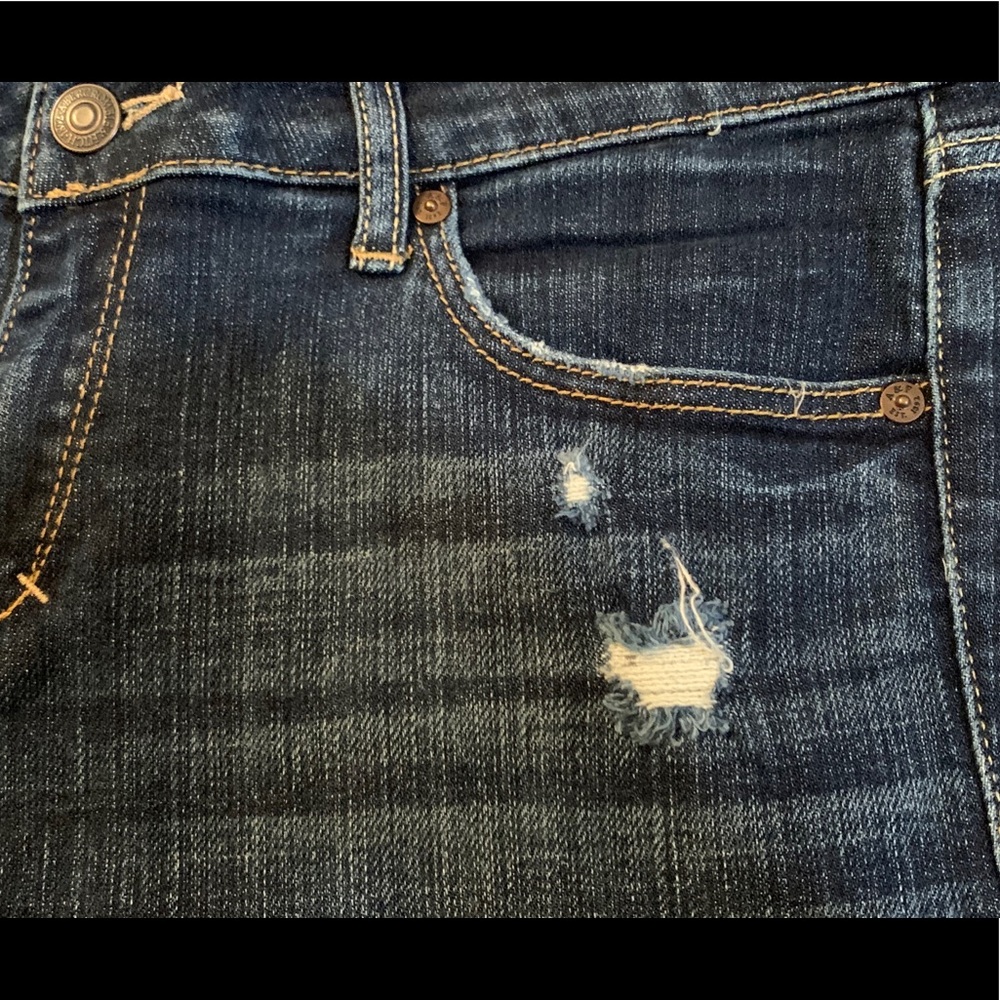 Abercrombie Womens Jeans 29x33”, long inseam.
